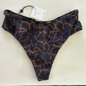 Skatie Melly bottom - rafa